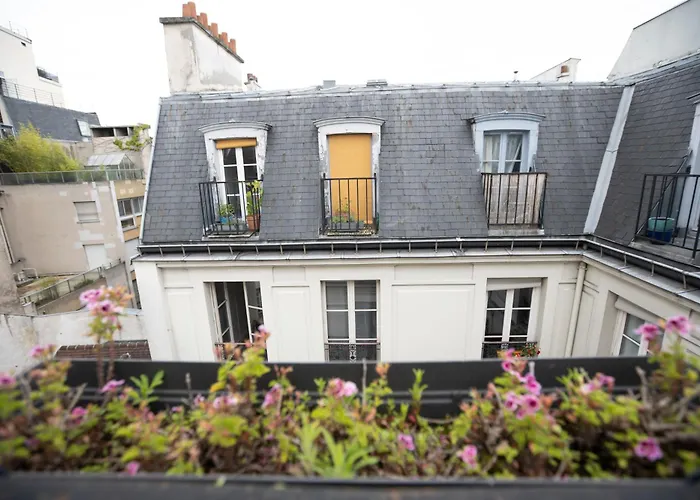 Pompidou 3, Rue Simon Le Franc - 4 Places